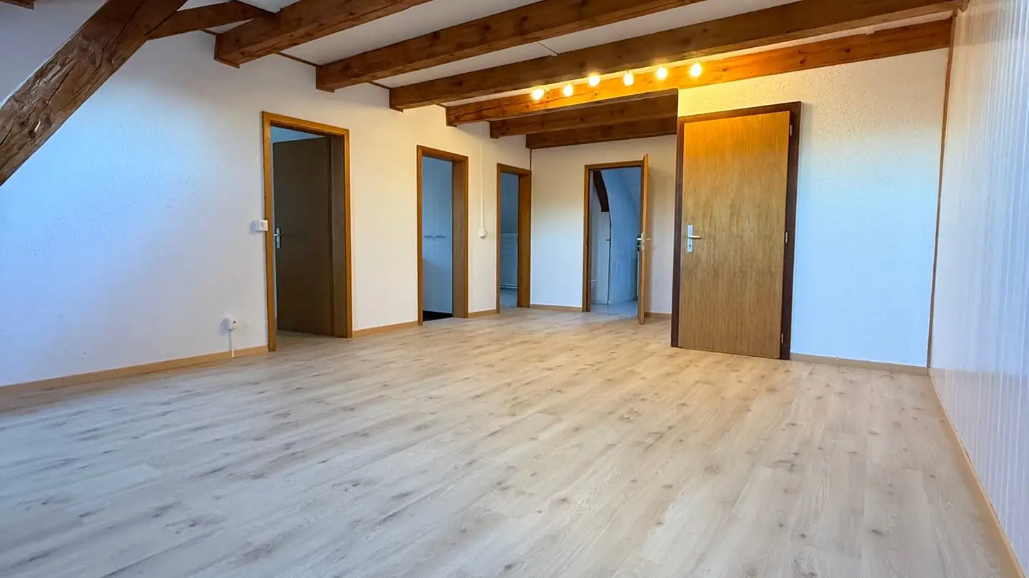 Apartment for rent - 2515 Prêles