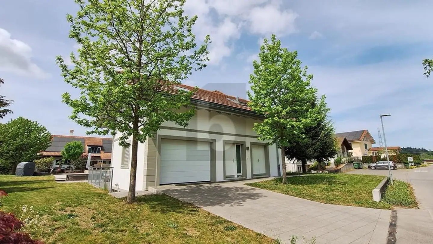 Maison jumelle à louer - 3208 Gurbrü