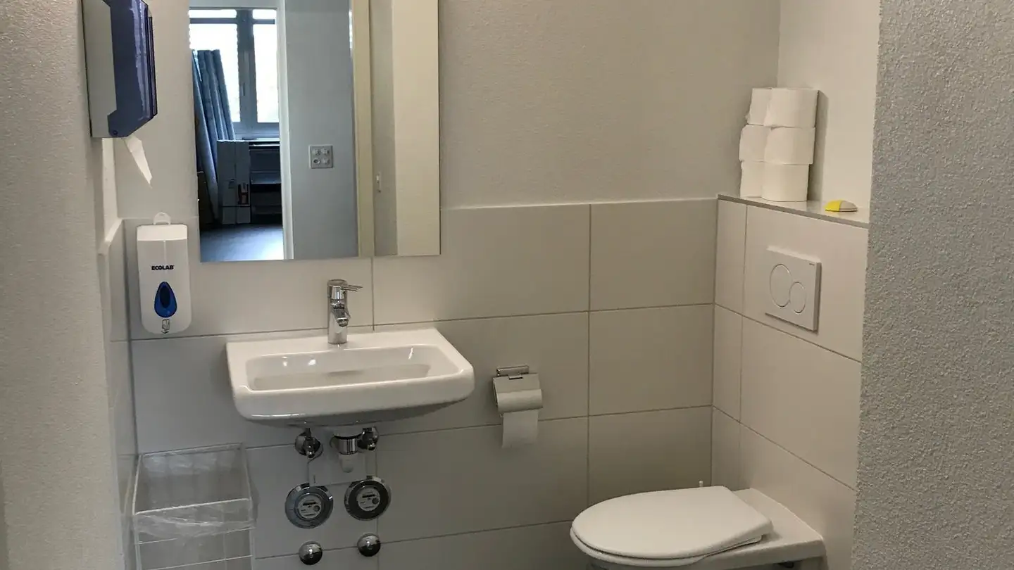 Office space for rent - Route De Soleure / Solothurnstrasse 136, 2504 Biel/Bienne - Photo 4