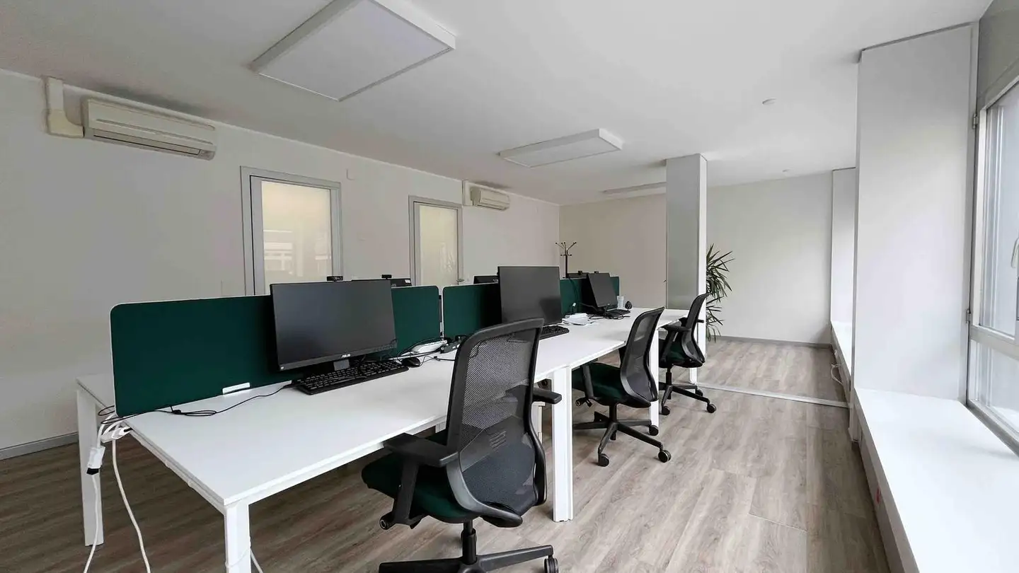 Spazio ufficio in affitto - Corso San Gottardo, 6830 Chiasso - Foto 4