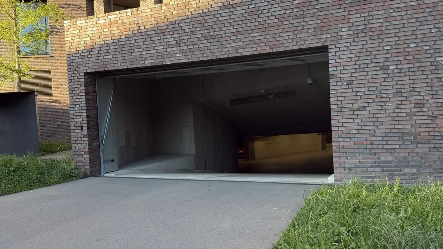 Place de parking extérieure à louer - 8157 Dielsdorf - Photo 3