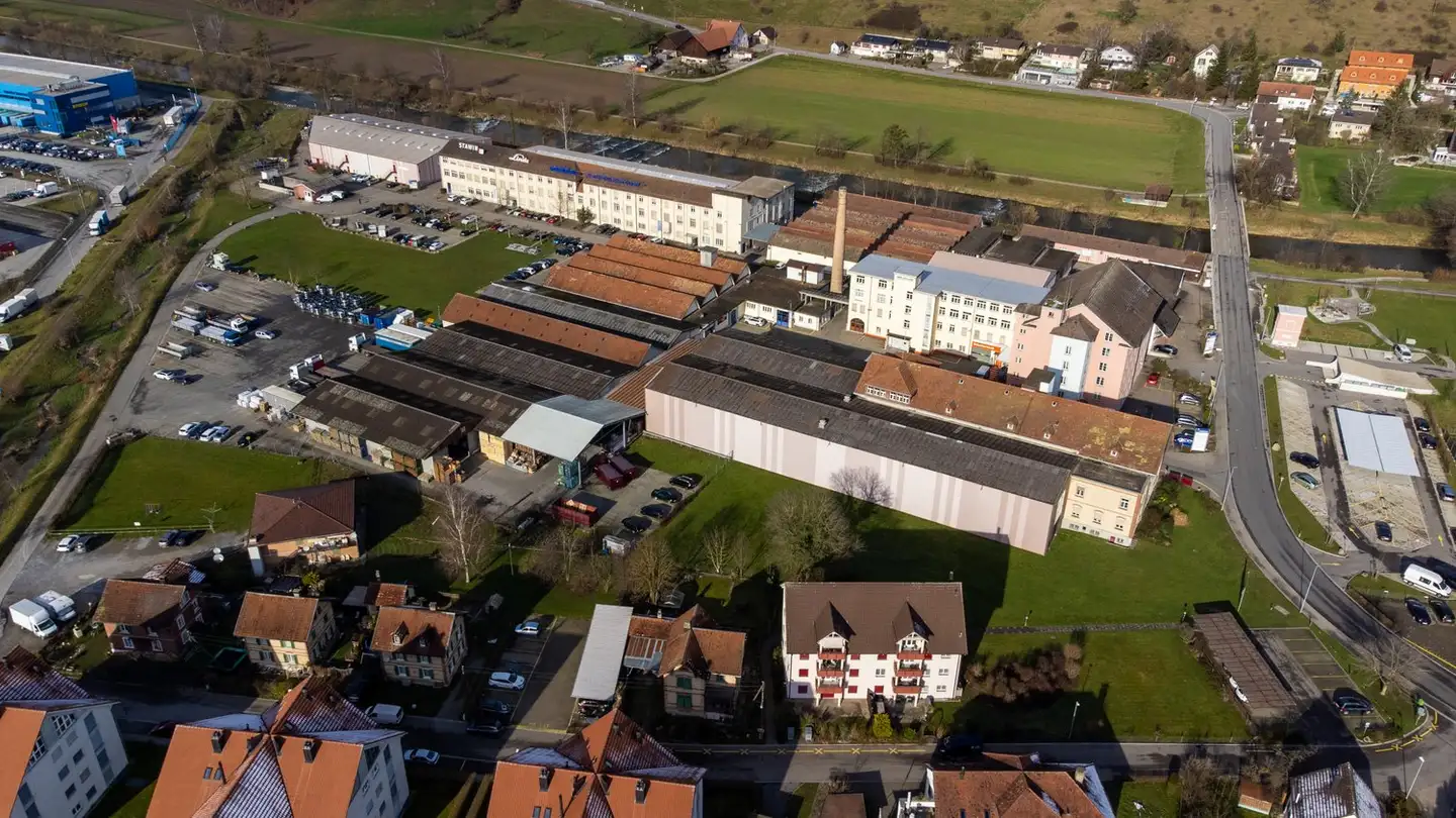 Gewerbe mieten - Dättlikonerstrasse 5, 8422 Pfungen