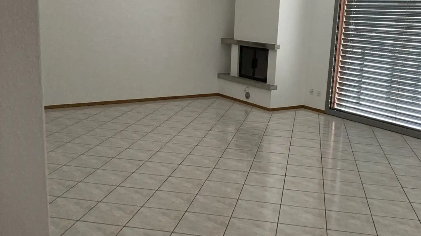 Wohnung mieten - Via Canton Zoc 21, 6710 Biasca - Foto 2
