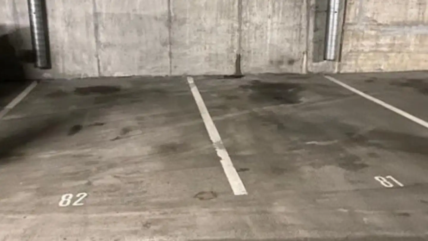 Parcheggio sotterraneo in affitto - Schaufelweg 19, 3098 Schliern b. Köniz - Foto 3