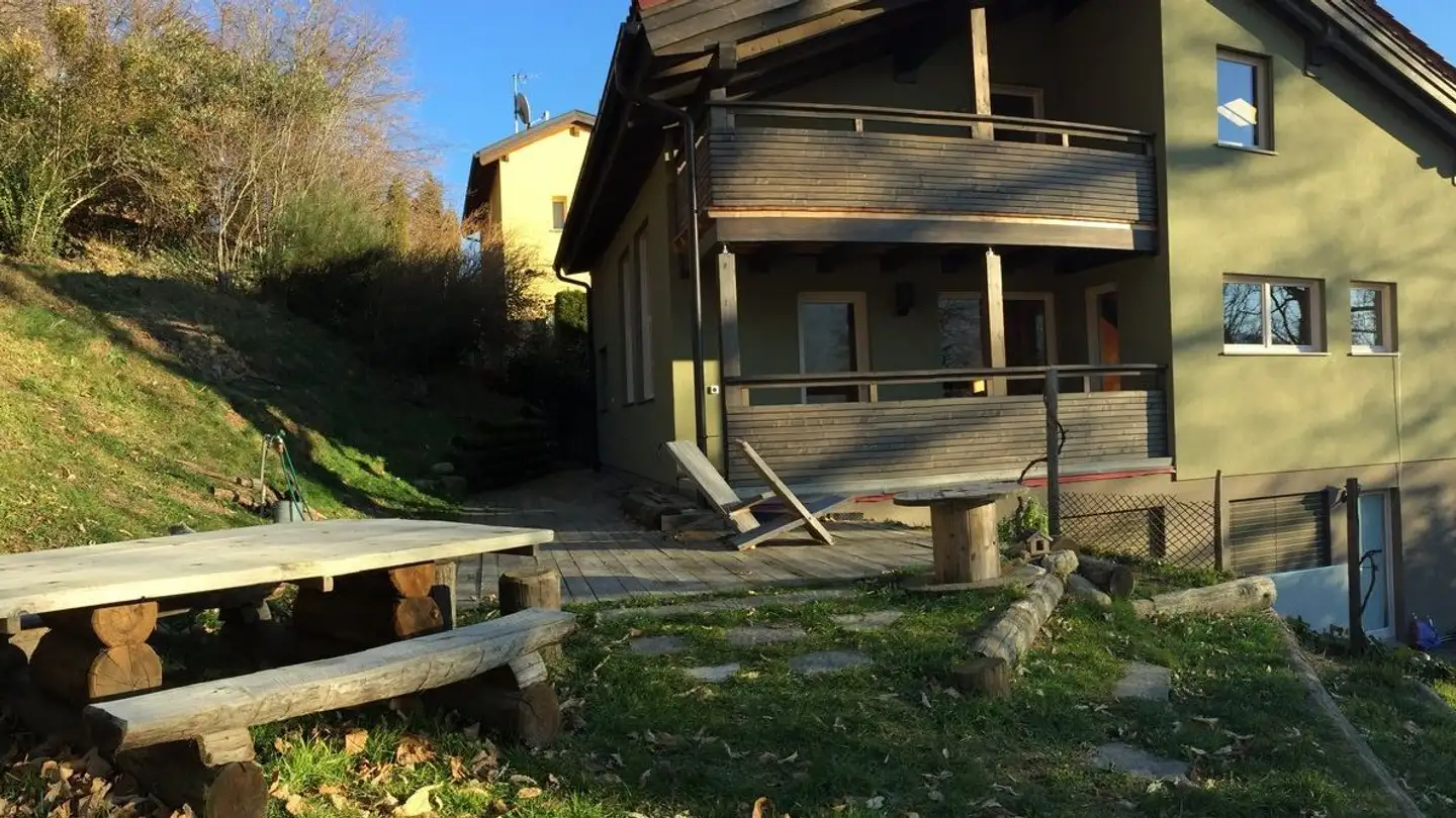 Semi-detached house for rent - Stradón Da Mügéna 8, 6939 Mugena