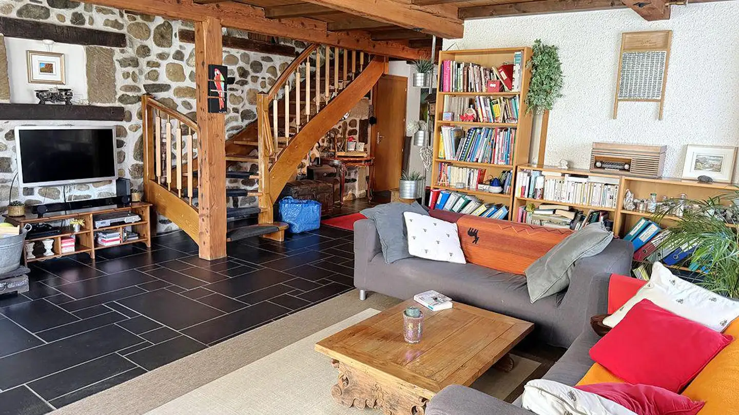 Apartment for sale - 1196 Gland