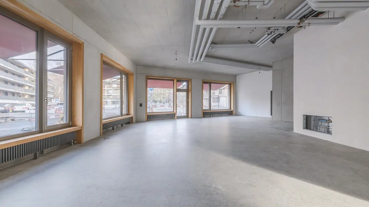 Gewerbe mieten - Rue De L'allée / Alleestrasse 1, 2503 Biel/Bienne - Foto 2