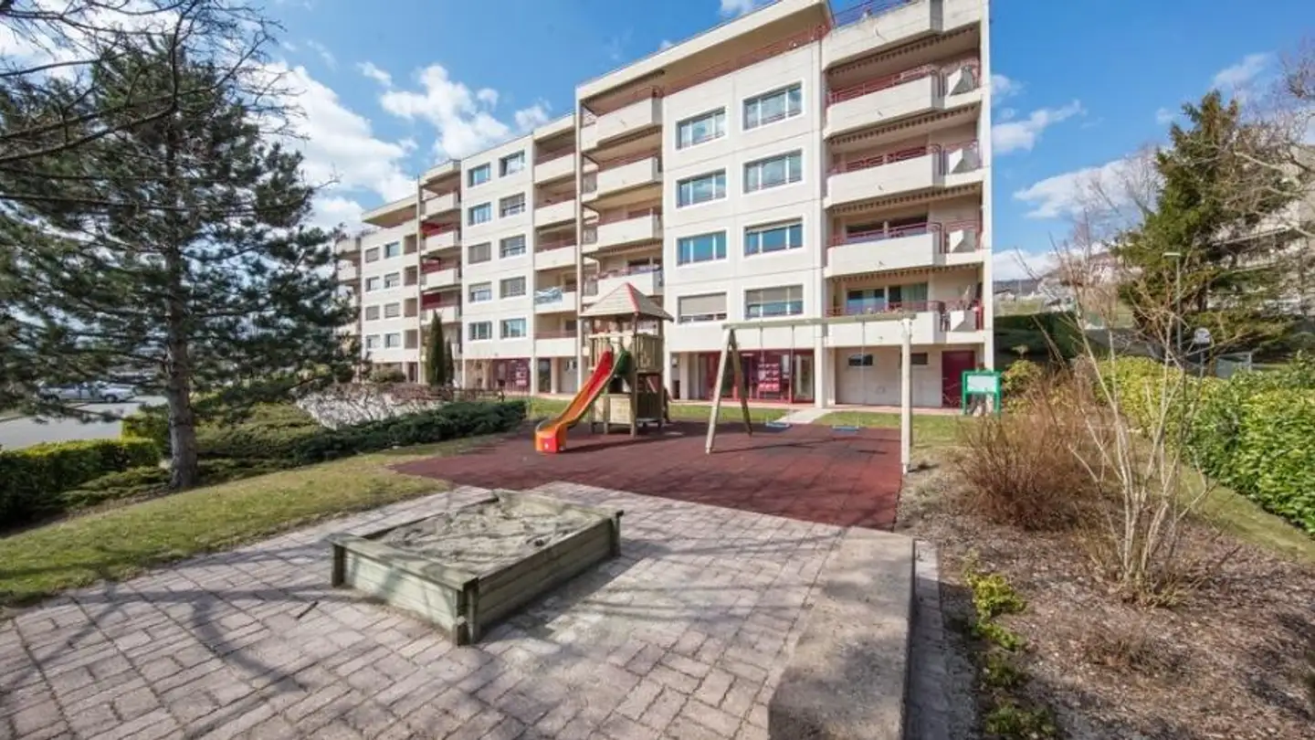 Appartamento in affitto - Rue Des Troncs 18, 2000 Neuchâtel