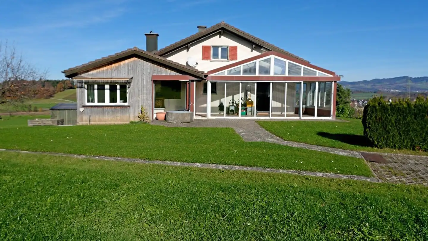 Casa singola in vendita - Heispel 10, 8627 Grüningen