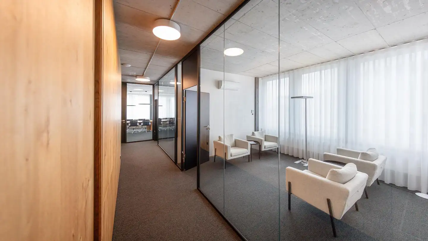 Mixed-use building for rent - Luzernerstrasse 15c, 5630 Muri AG - Photo 3