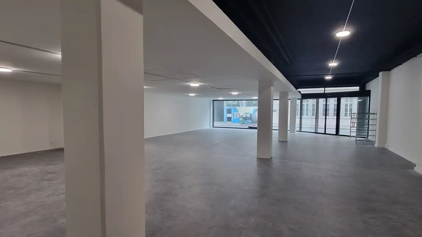 Commercial à louer - Rue Du Jura / Jurastrasse 31, 2502 Biel/Bienne