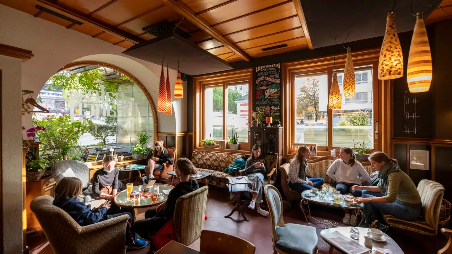 Hotel for sale - 1010 Lausanne