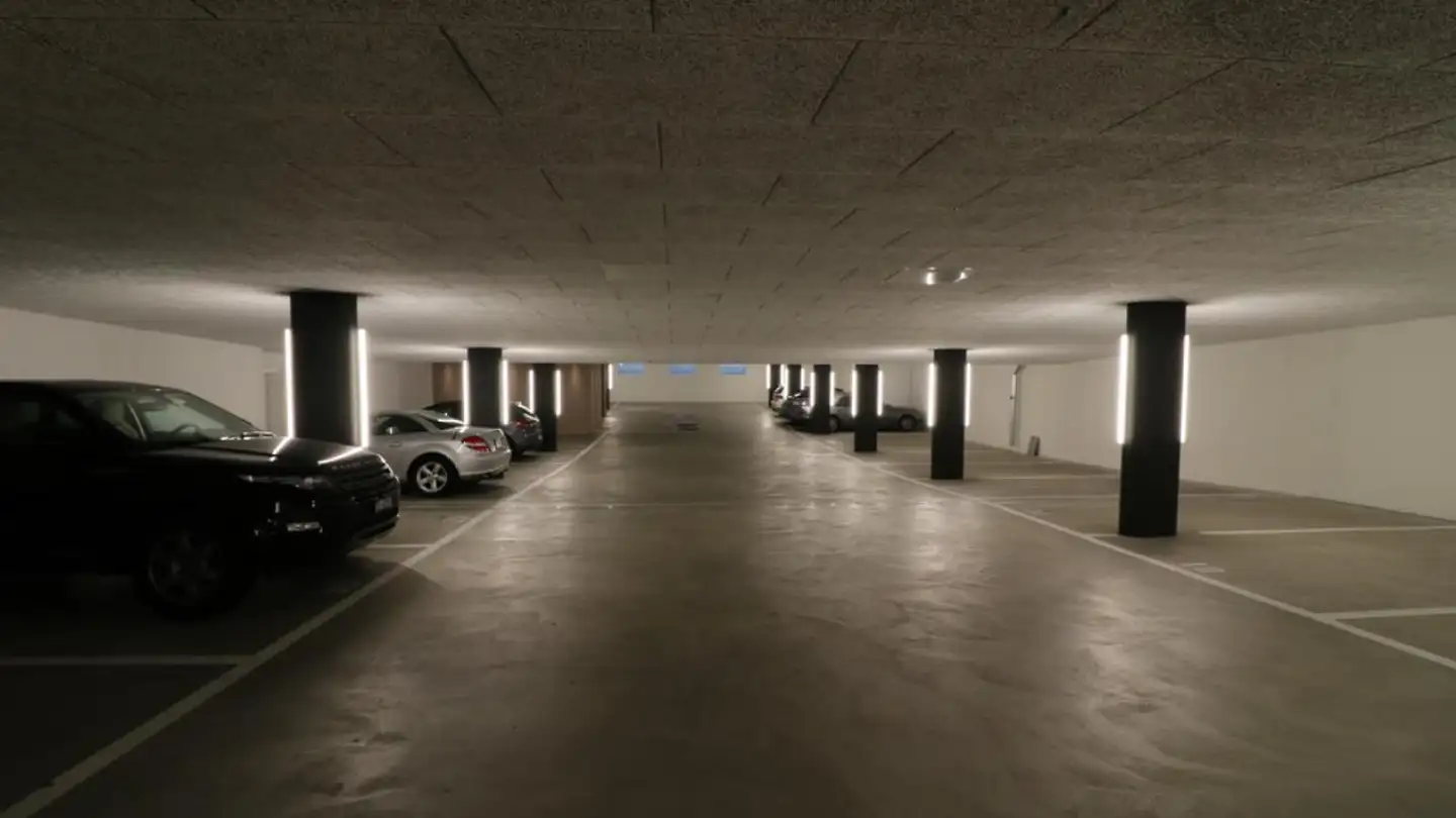 Tiefgaragenstellplatz mieten - Seestrasse 57a, 6052 Hergiswil NW