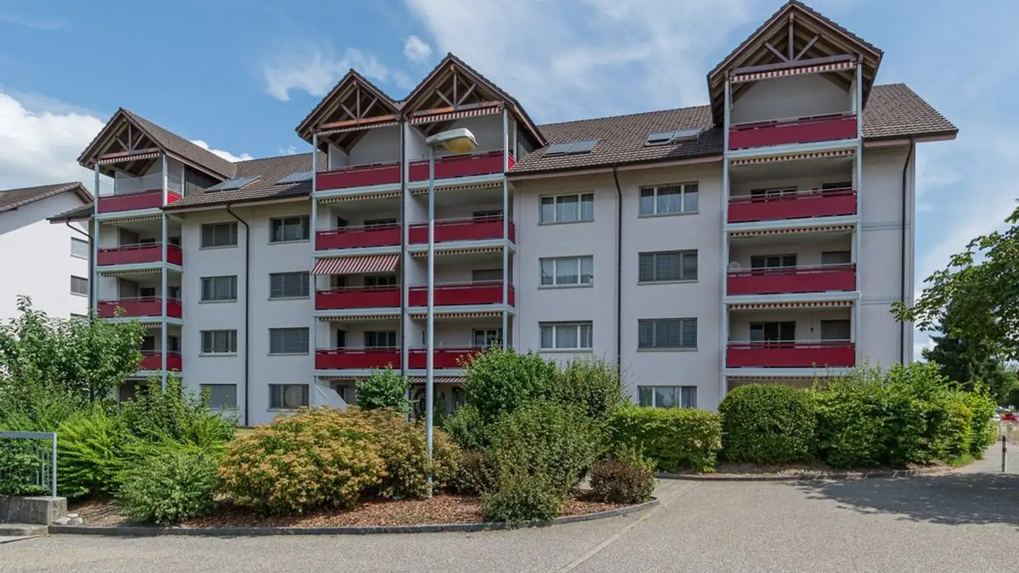 Dachgeschosswohnung mieten - Winkelstrasse 21, 4665 Oftringen