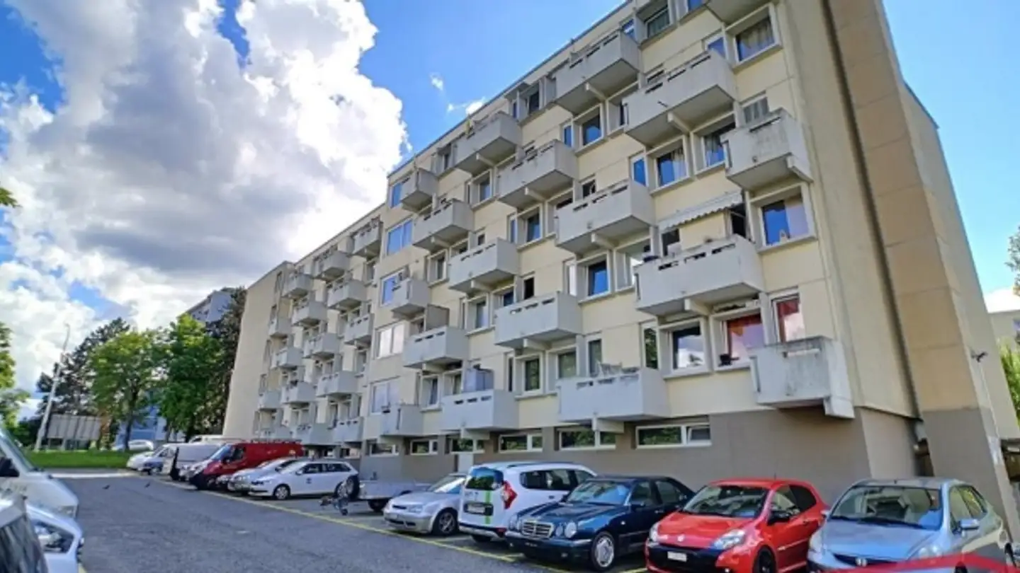 Immeuble mixte à louer - Avenue De Granges-Paccot 2, 1700 Fribourg