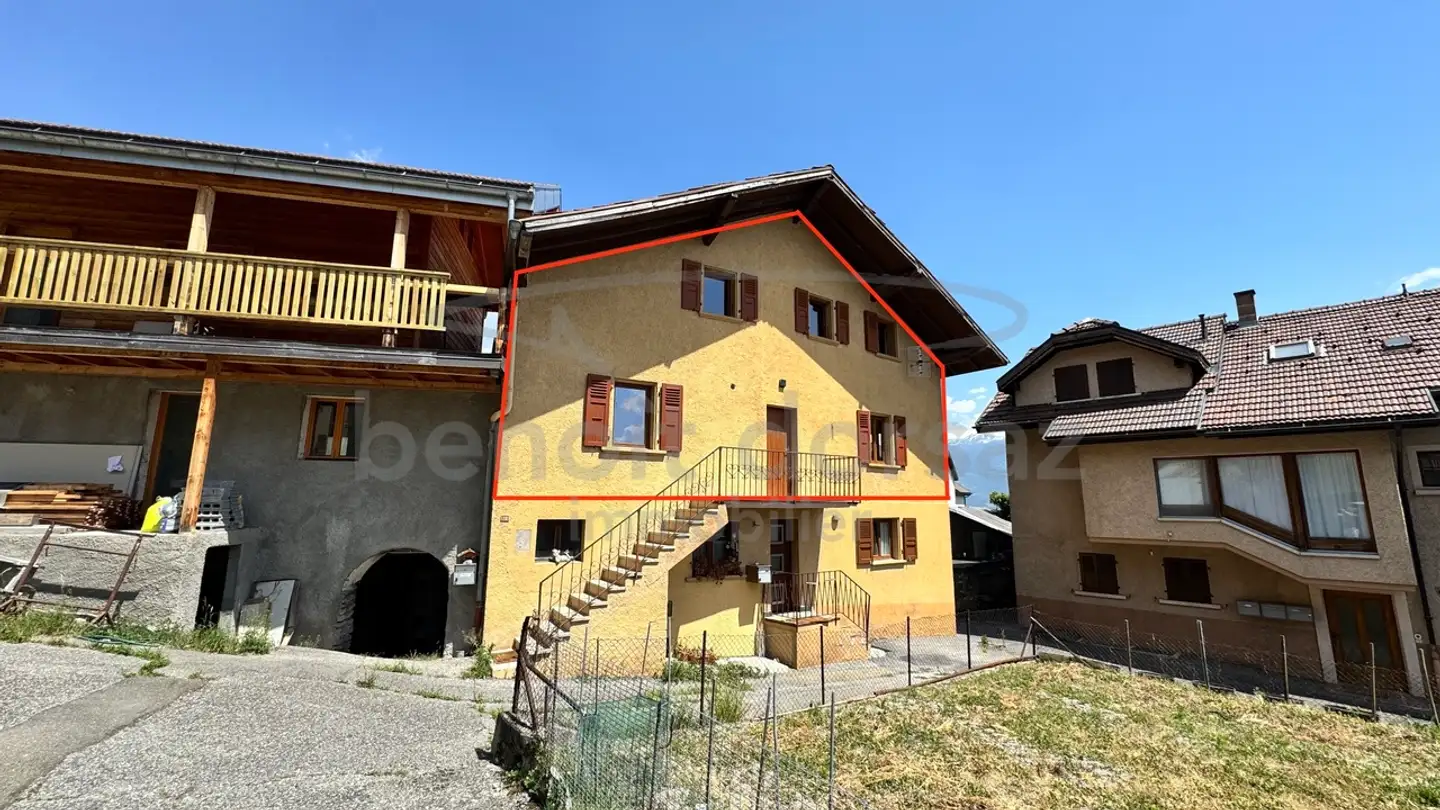 Appartement à vendre - 1976 Erde