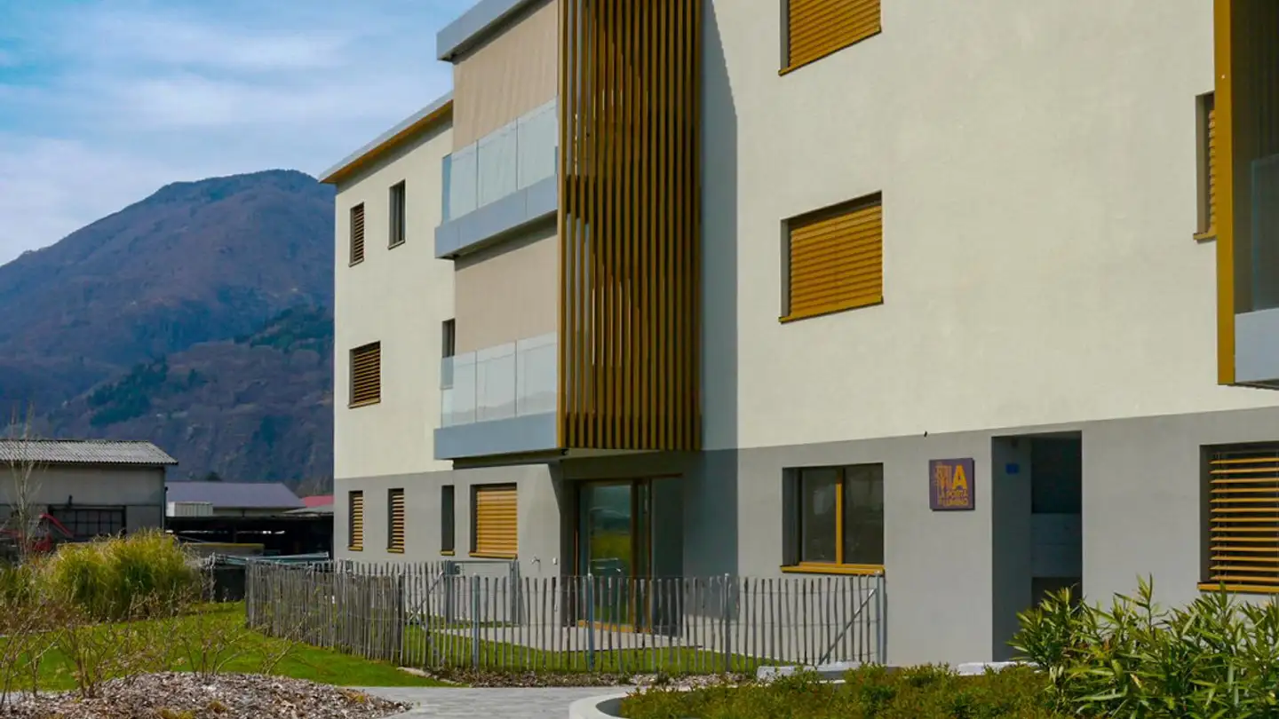 Appartement en terrasse à louer - Via Del Battistone 1, 6533 Lumino