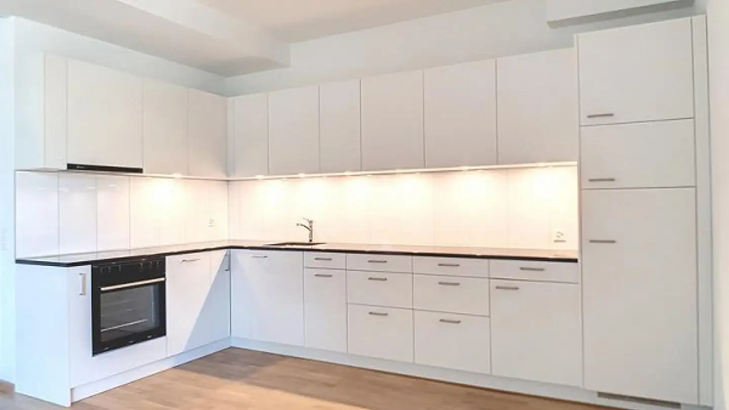 Appartamento in affitto - Alter Zürichweg 8, 8952 Schlieren - Foto 2