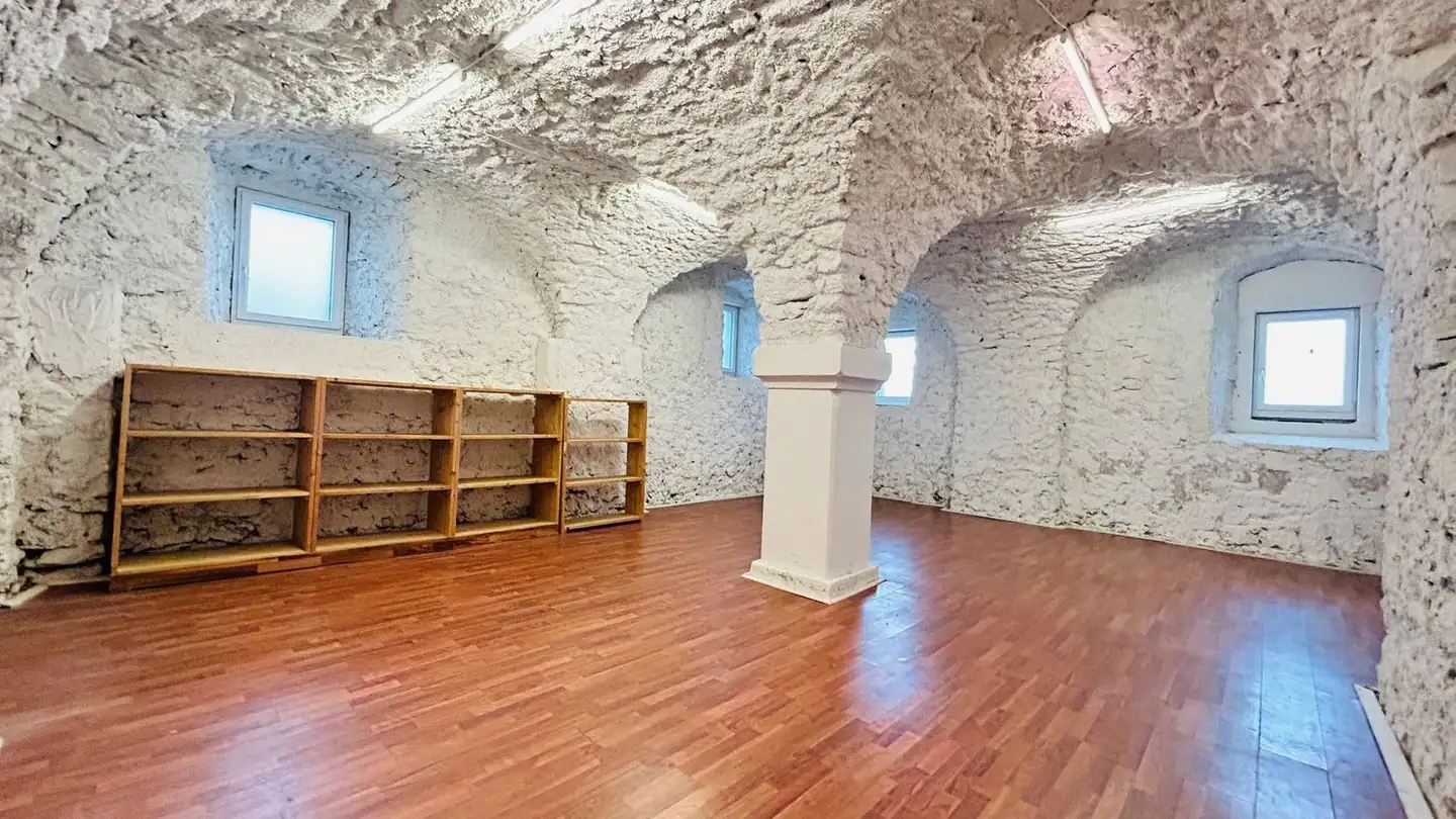 Commercial for rent - Muristrasse 2, 5623 Boswil - Photo 2