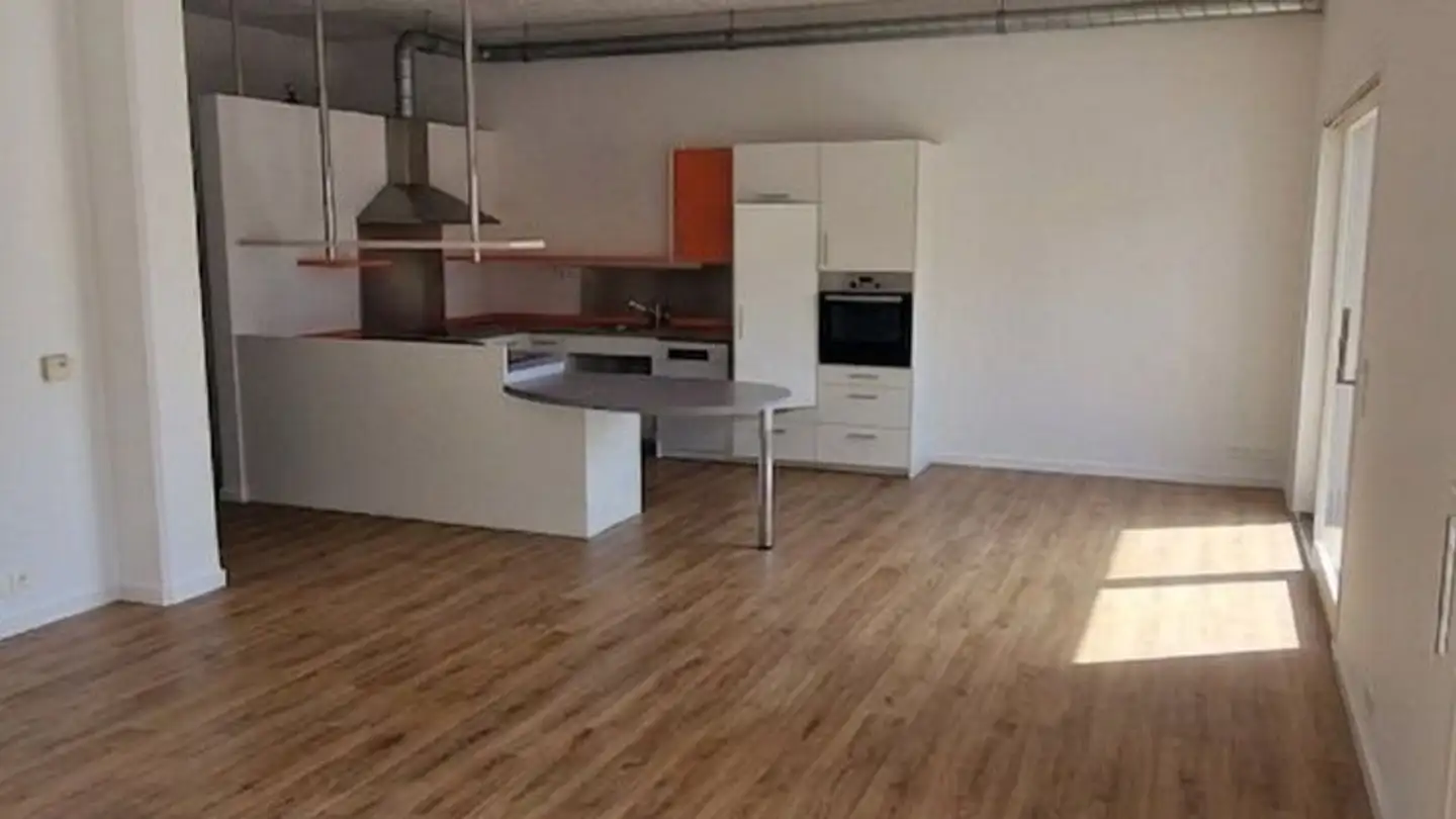 Appartement à louer - Poststrasse 5, 8194 Hüntwangen