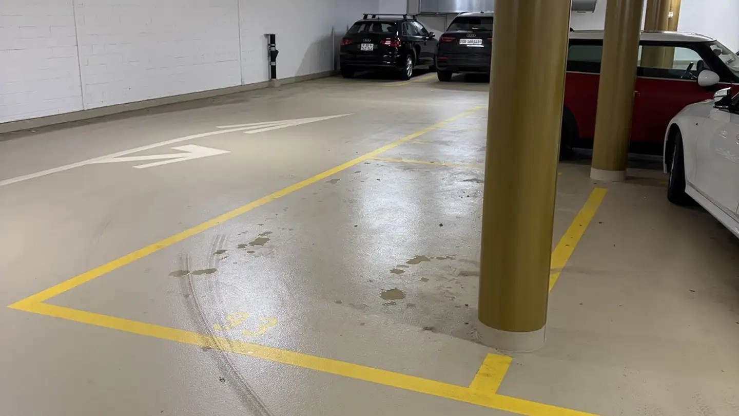 Single garage for rent - Manessestrasse 85, 8045 Zürich