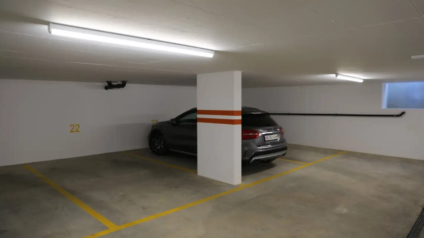 Tiefgaragenstellplatz mieten - Hofacher 19, 3298 Oberwil b. Büren - Foto 2