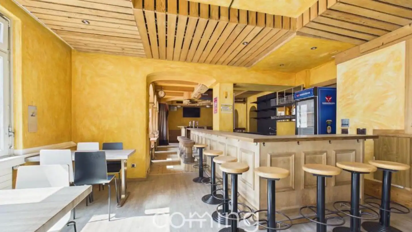 Restaurant for rent - 3922 Stalden VS - Photo 3