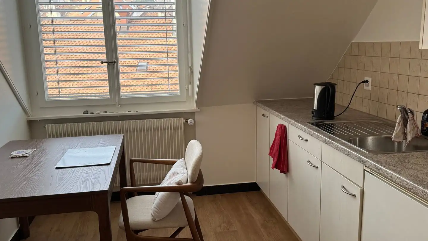 Attique à louer - Rue De L'hôpital 11, 2000 Neuchâtel - Photo 3