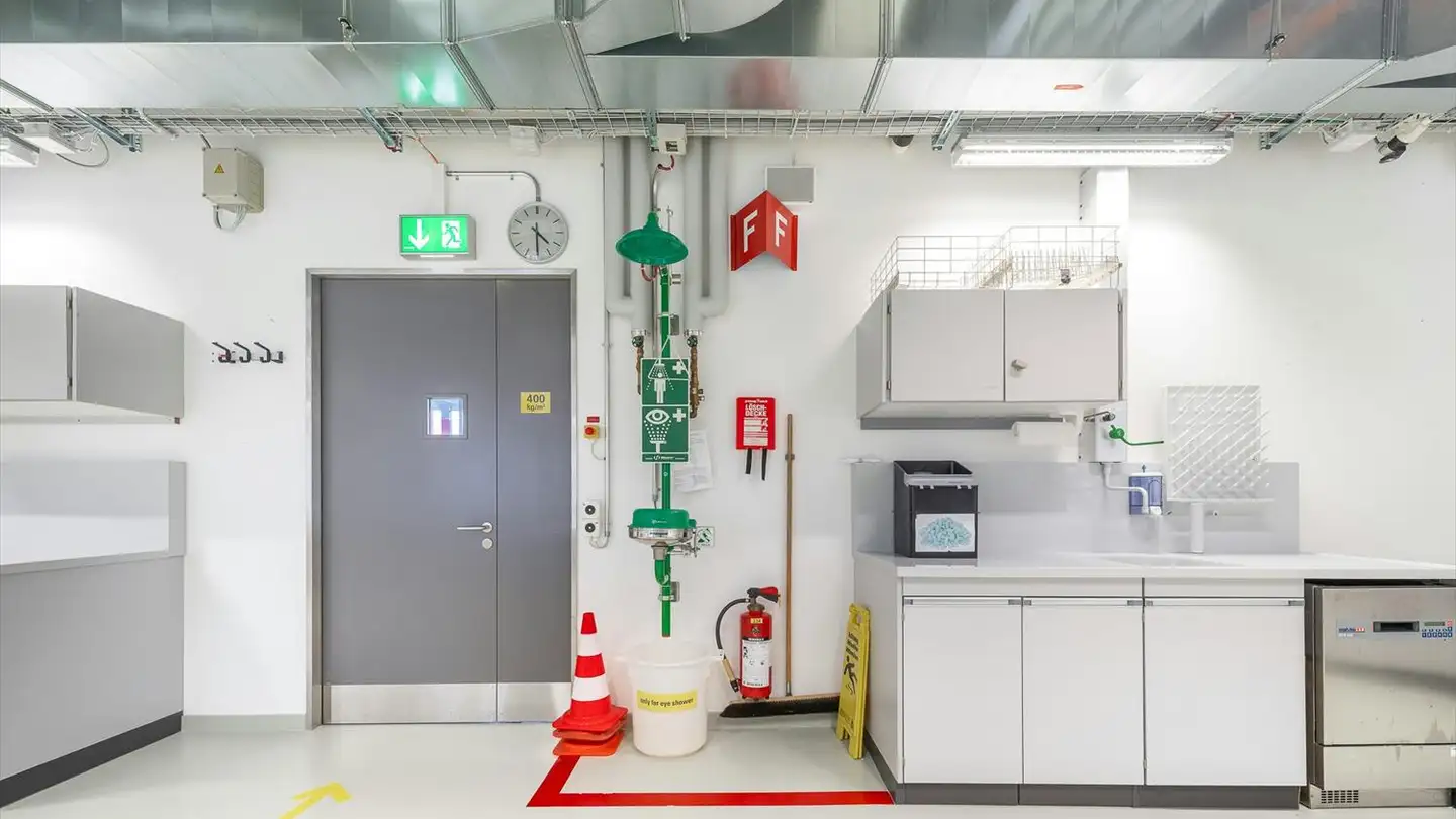 Laboratoire à louer - Bachtobelstrasse 5, 8810 Horgen - Photo 4