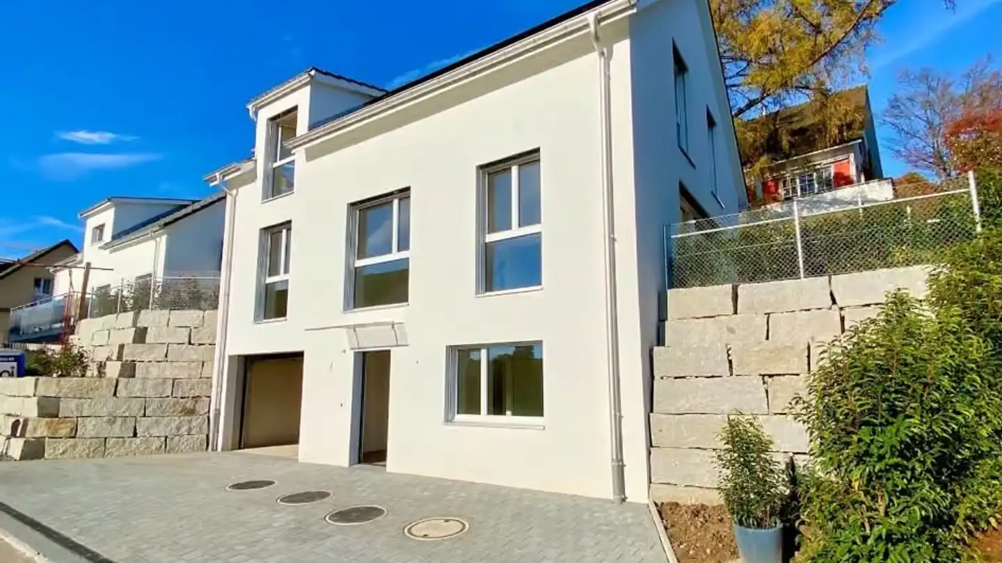 Casa singola in affitto - Hofackerweg 6a, 8194 Hüntwangen