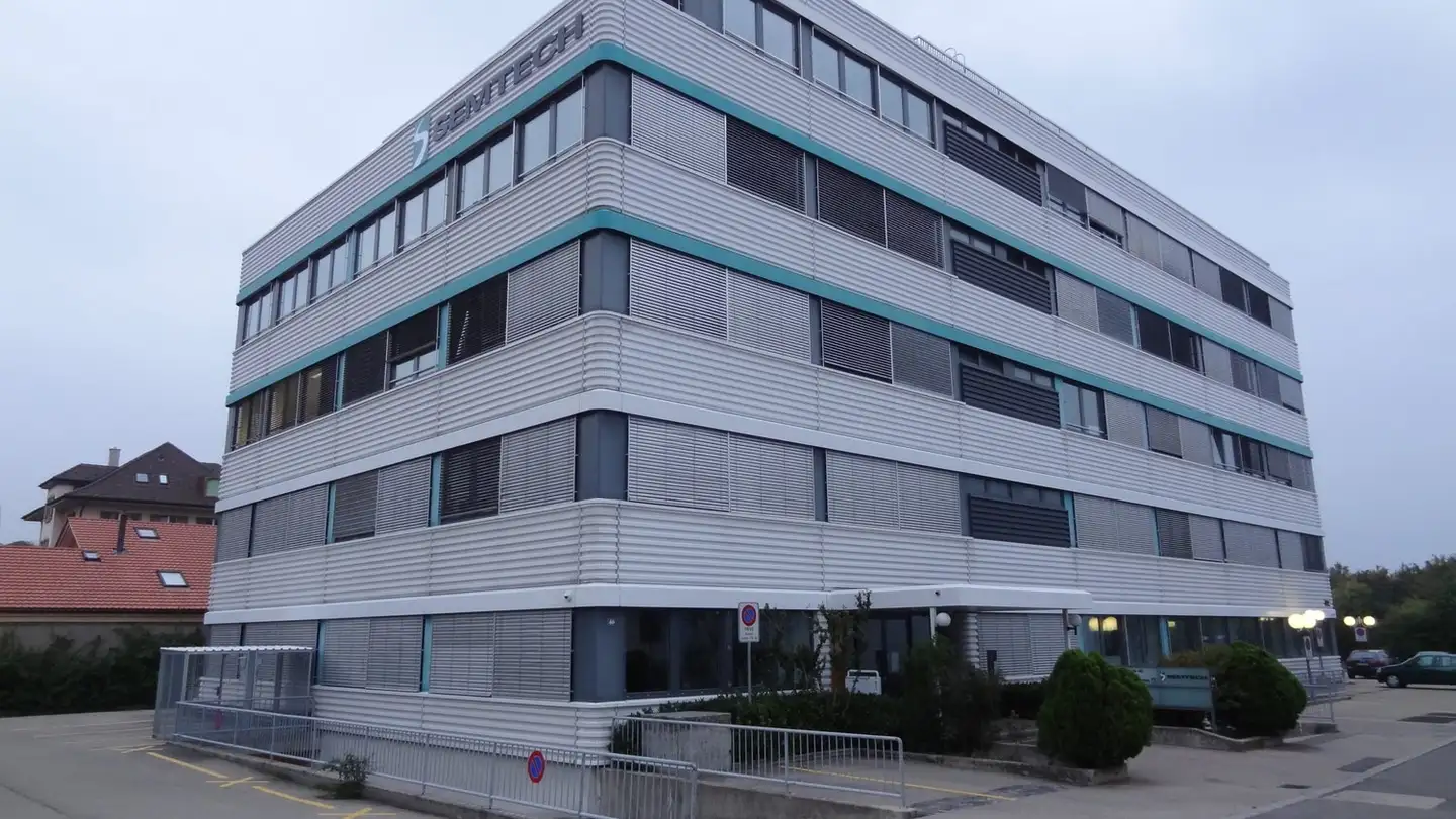 Shop for rent - Route des Gouttes-d'Or 40, 2000 Neuchâtel