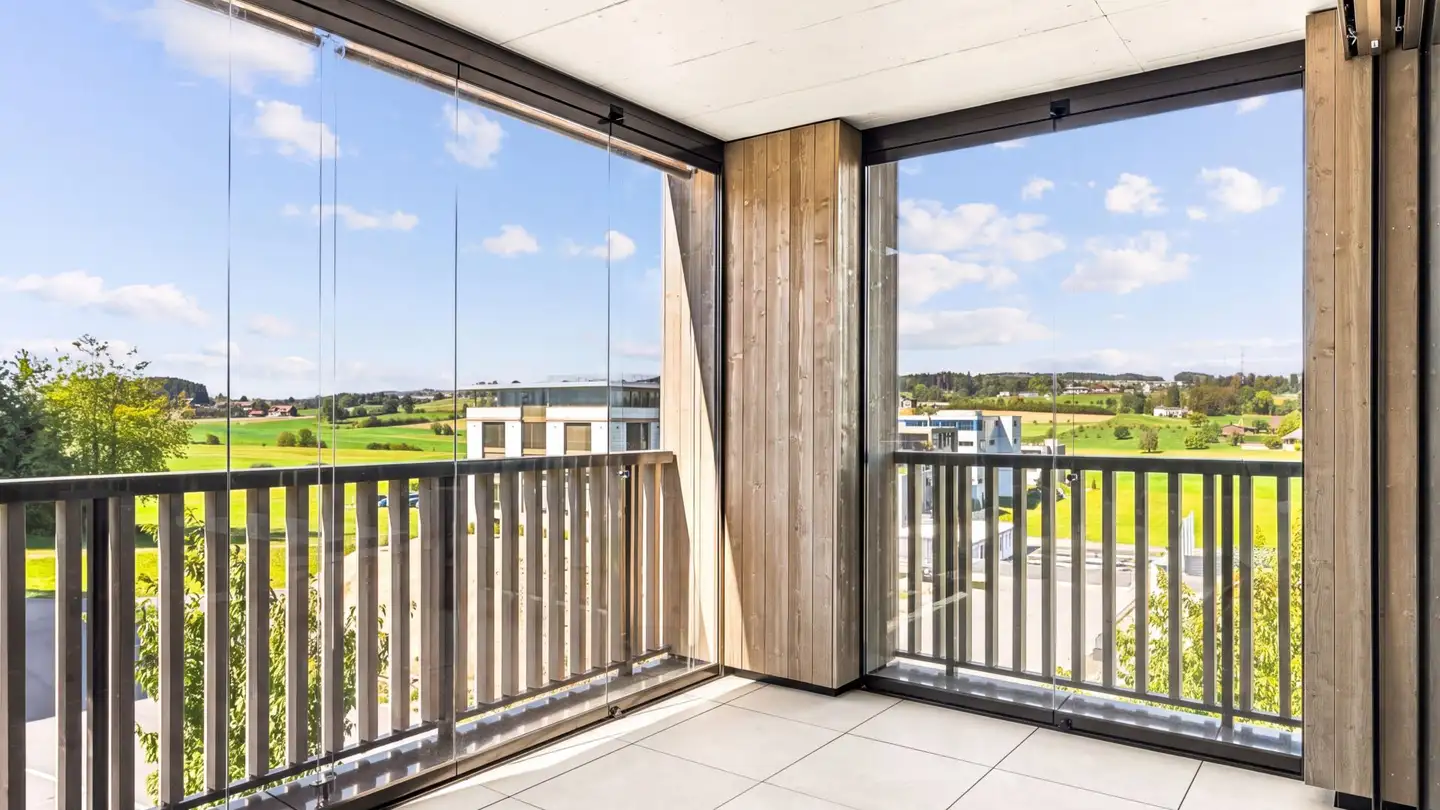 Apartment for sale - 6026 Rain