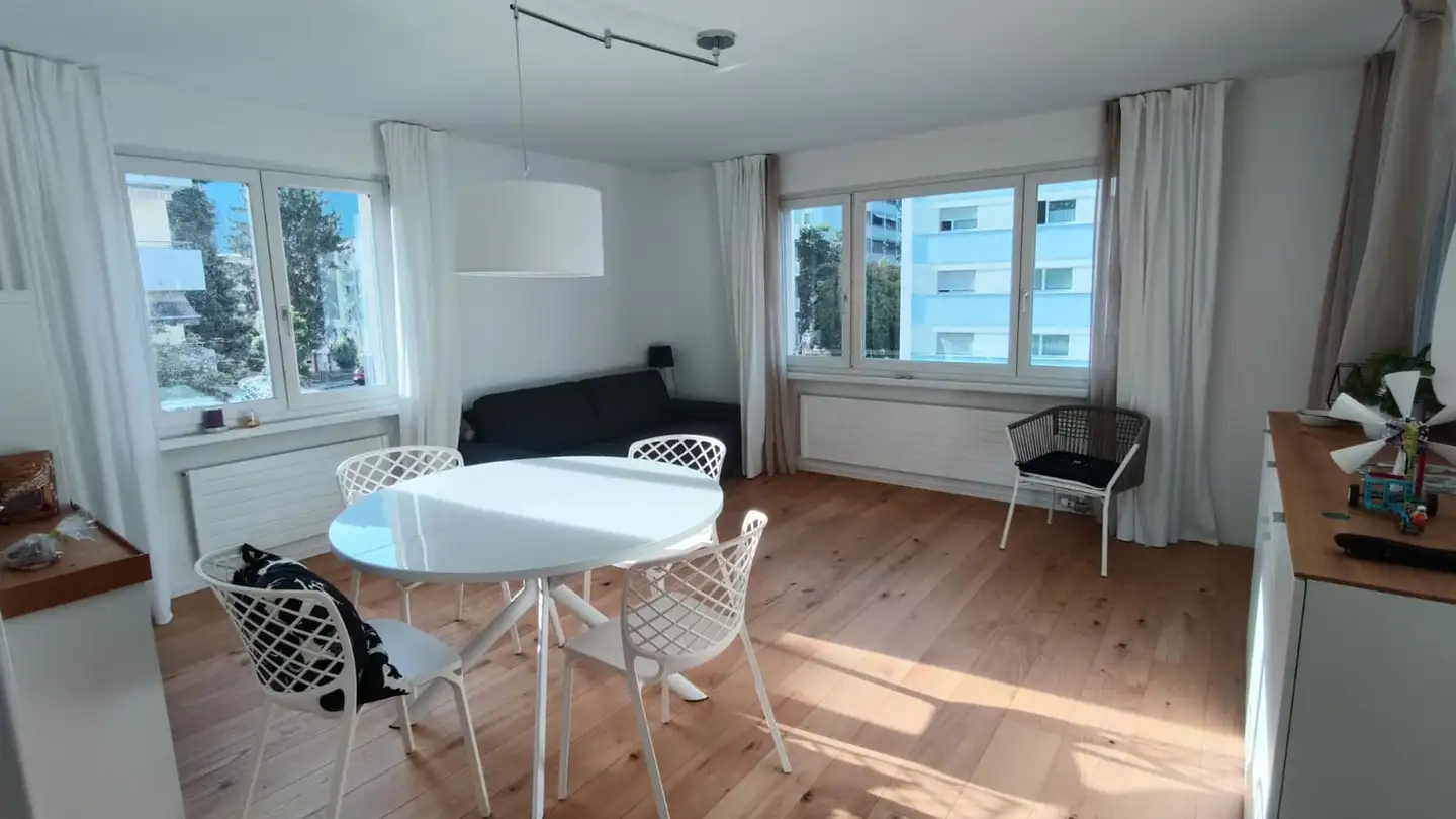 Chambre à louer - Via Caguils 15, 7013 Domat/Ems