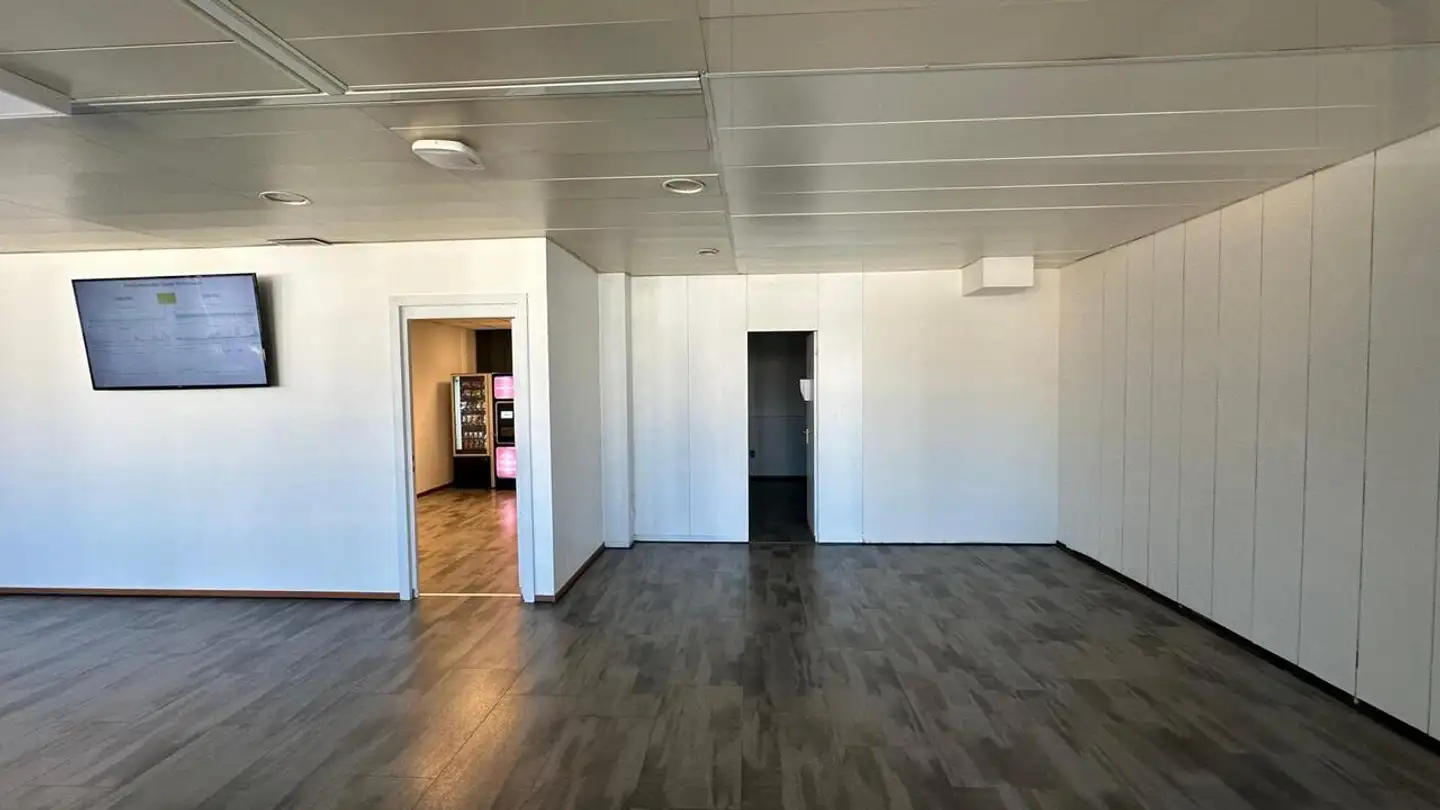 Spazio ufficio in affitto - Corso San Gottardo 35, 6830 Chiasso - Foto 3