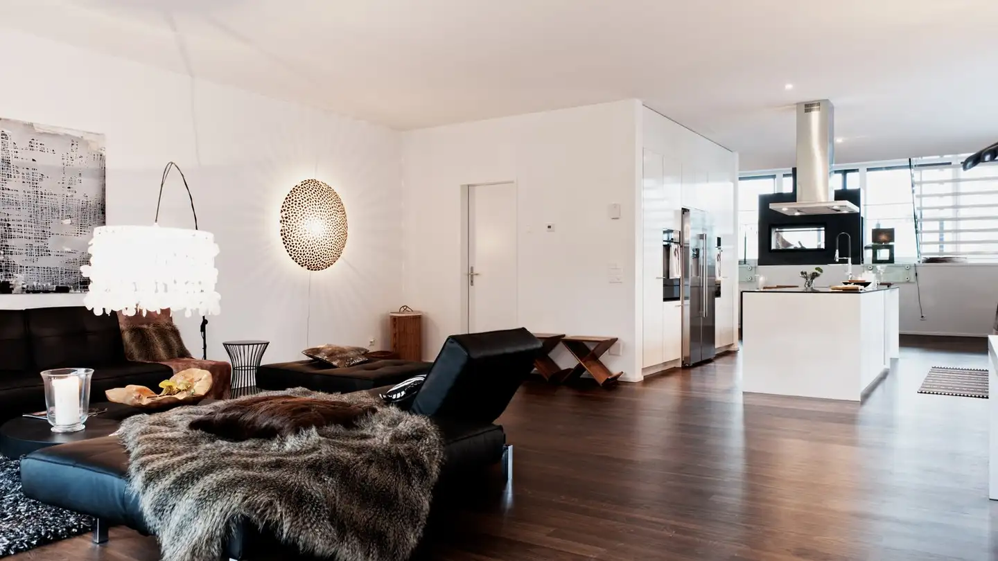 Attique à louer - Loostrasse 11a, 8803 Rüschlikon