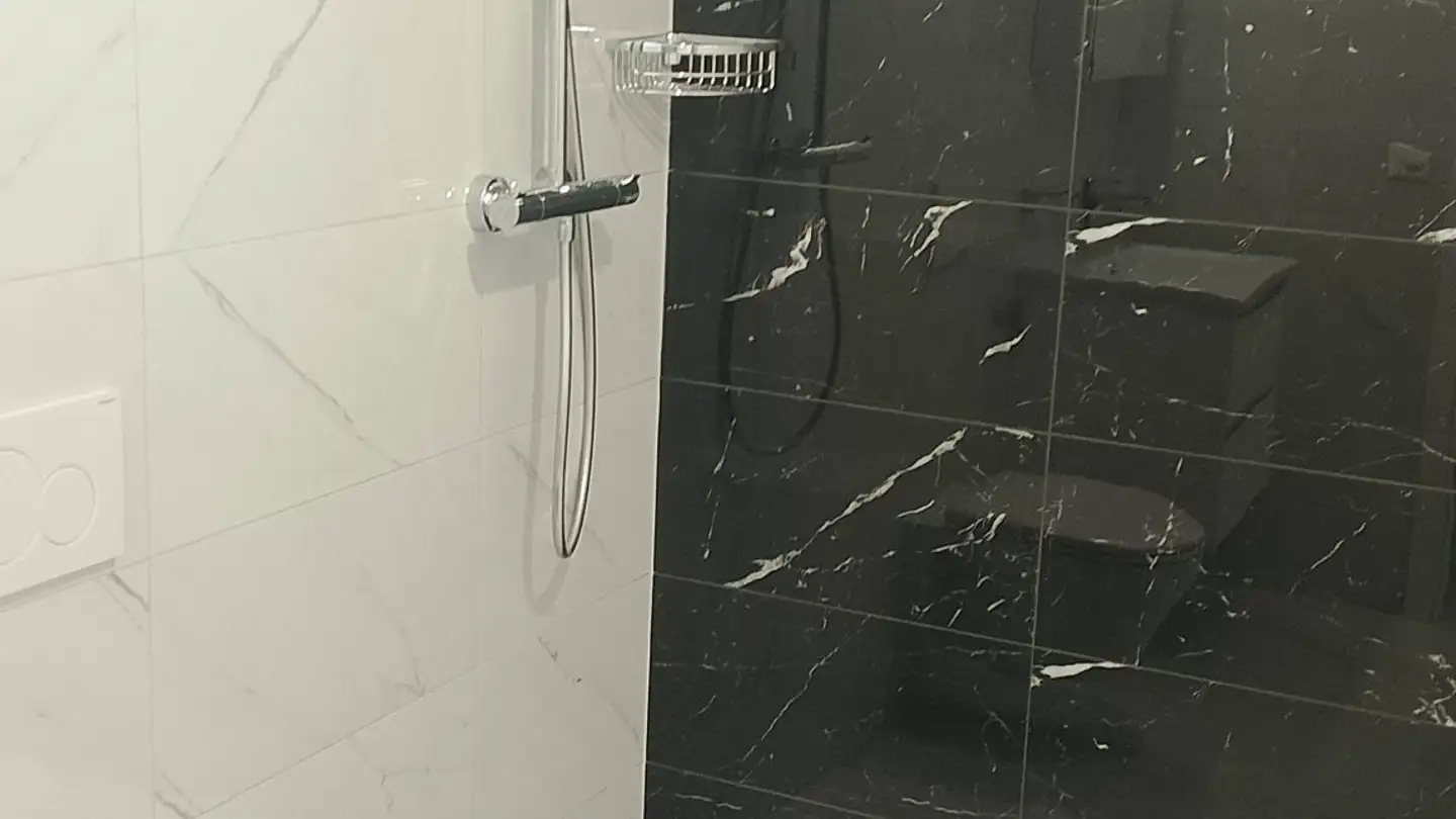 Appartement à louer - Avenue Du Crochetan 20, 1870 Monthey - Photo 4