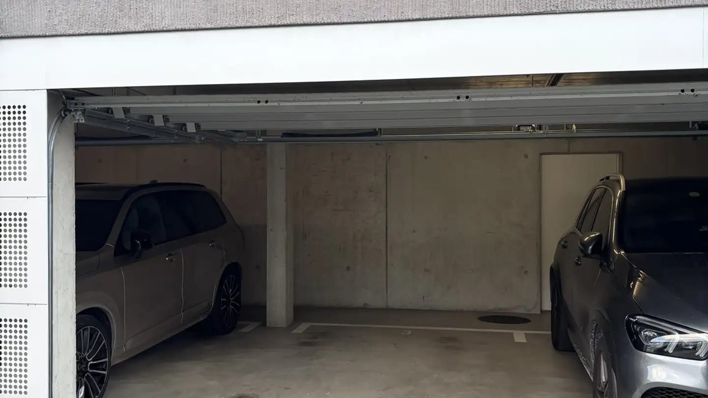 Single garage for rent - Austrasse 24, 8134 Adliswil