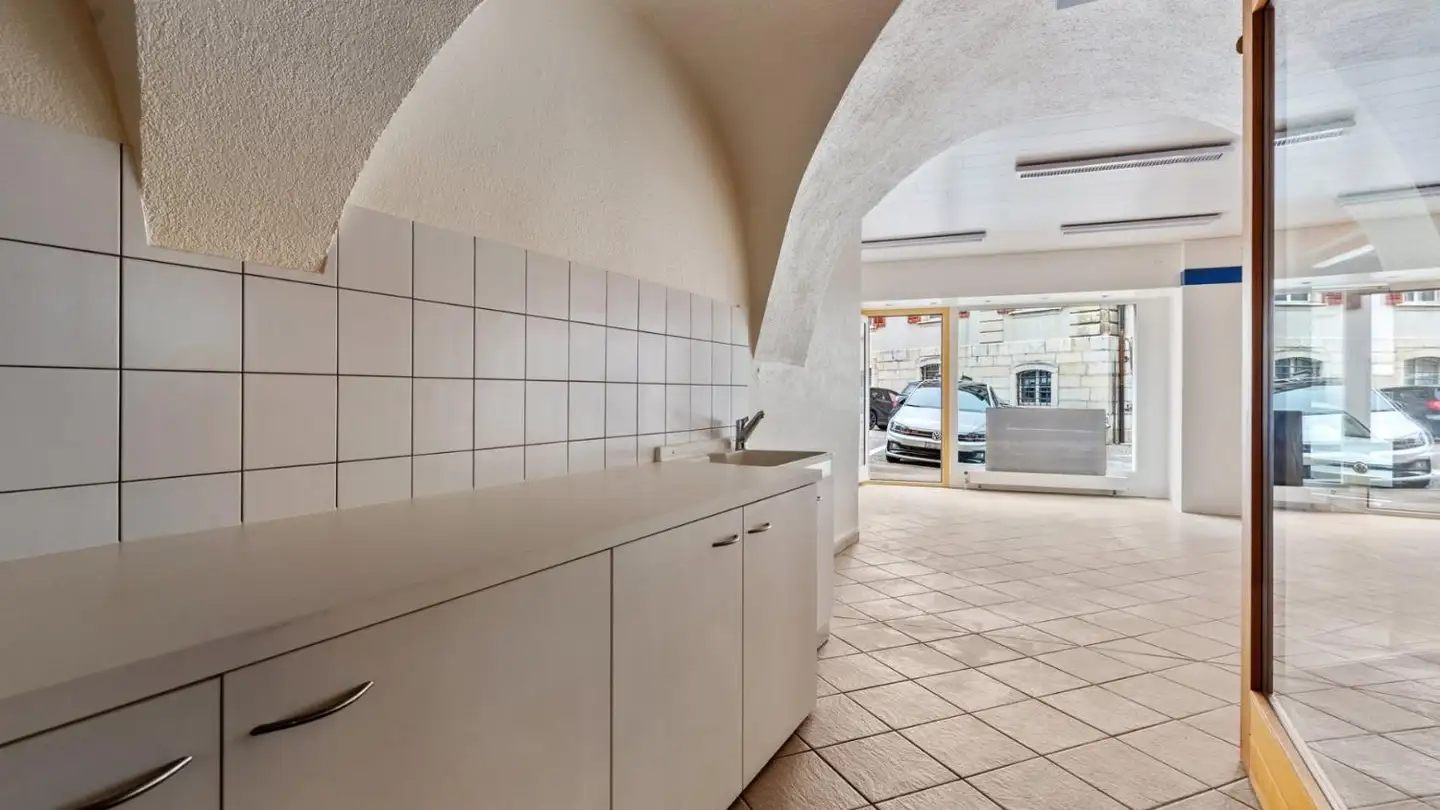 Apartment for rent - Rue de l'Eglise 7, 2800 Delémont - Photo 3