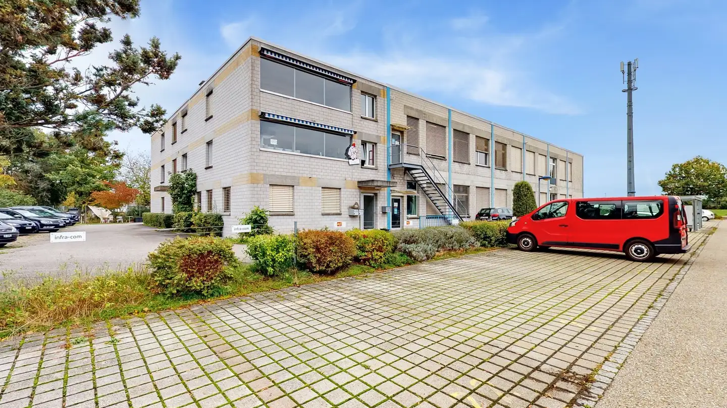 Office space for rent - Industriestrasse 24, 4542 Luterbach