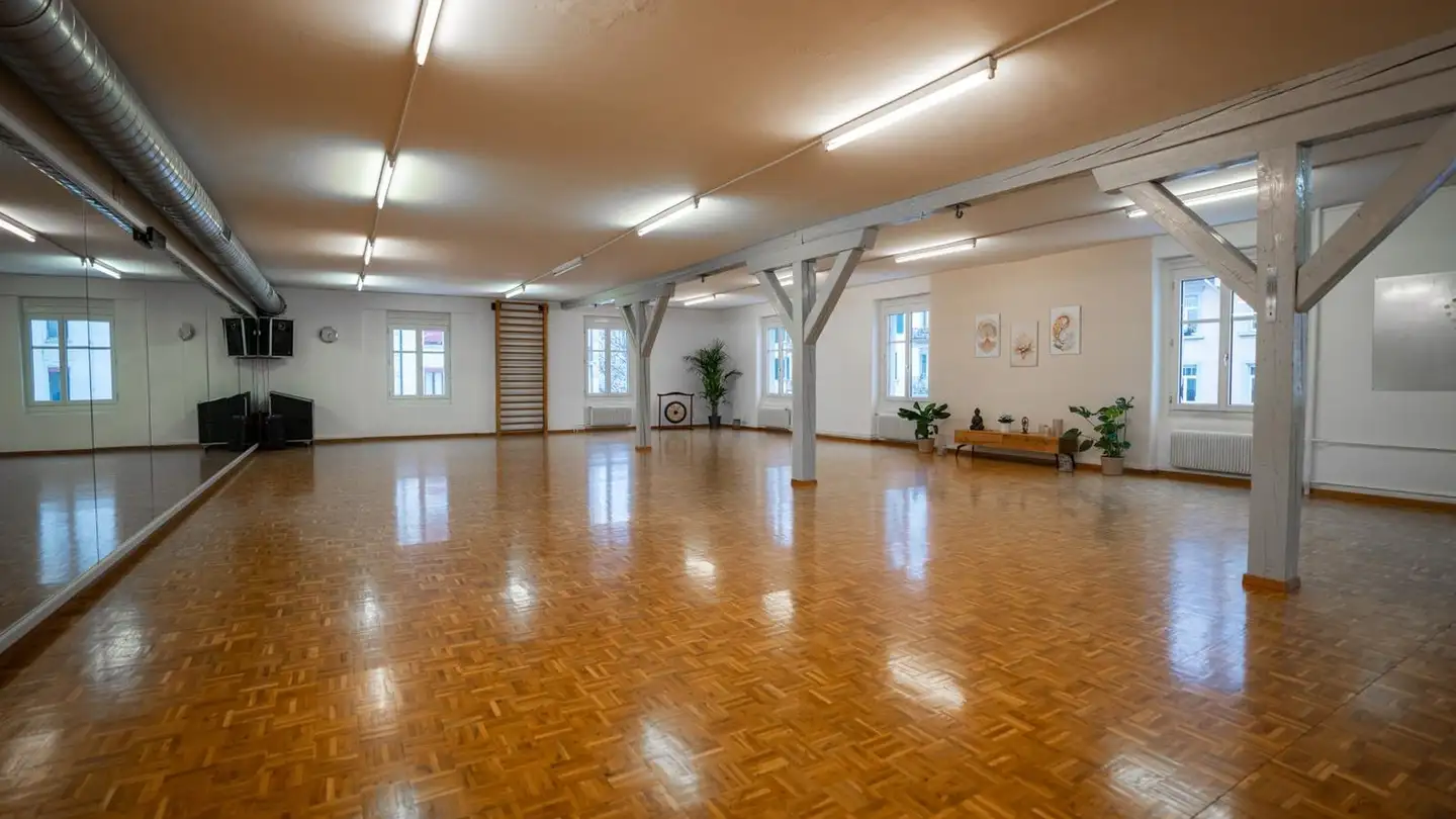 Commercial à louer - Stückelbergstrasse 10, 9000 St. Gallen