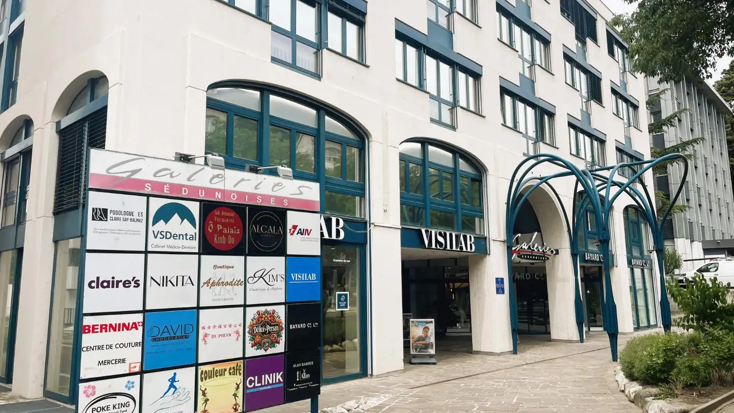 Commercial for rent - Avenue De La Gare 15, 1950 Sion - Photo 2