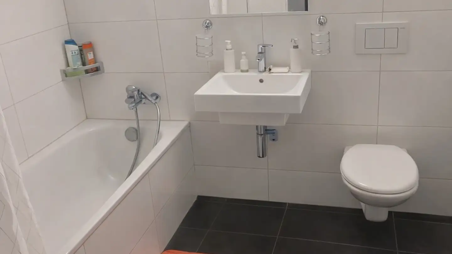 Appartement à louer - Kilchbergstrasse 6b, 8134 Adliswil - Photo 2