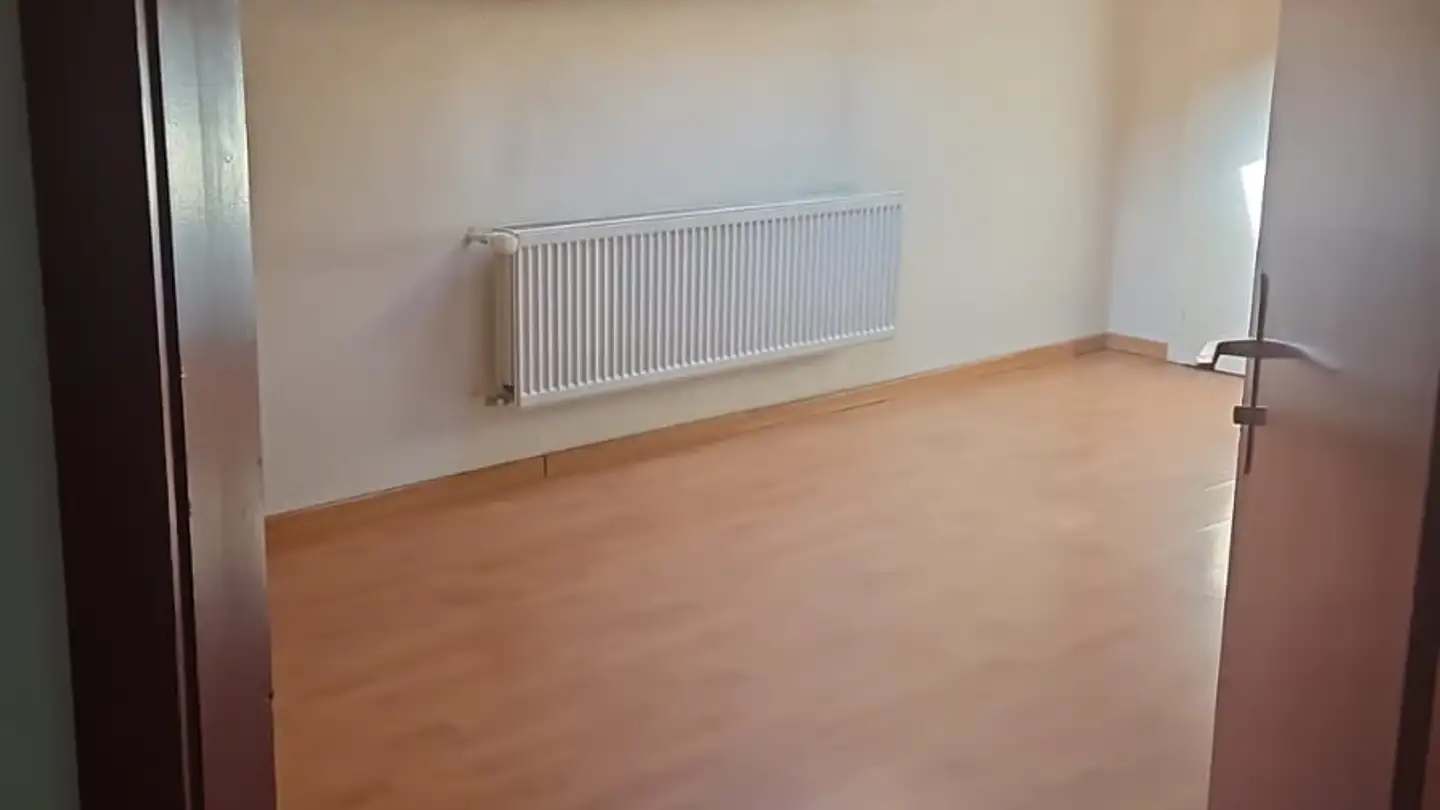 Appartement à louer - Rue Des Malterres 12, 2603 Péry - Photo 2
