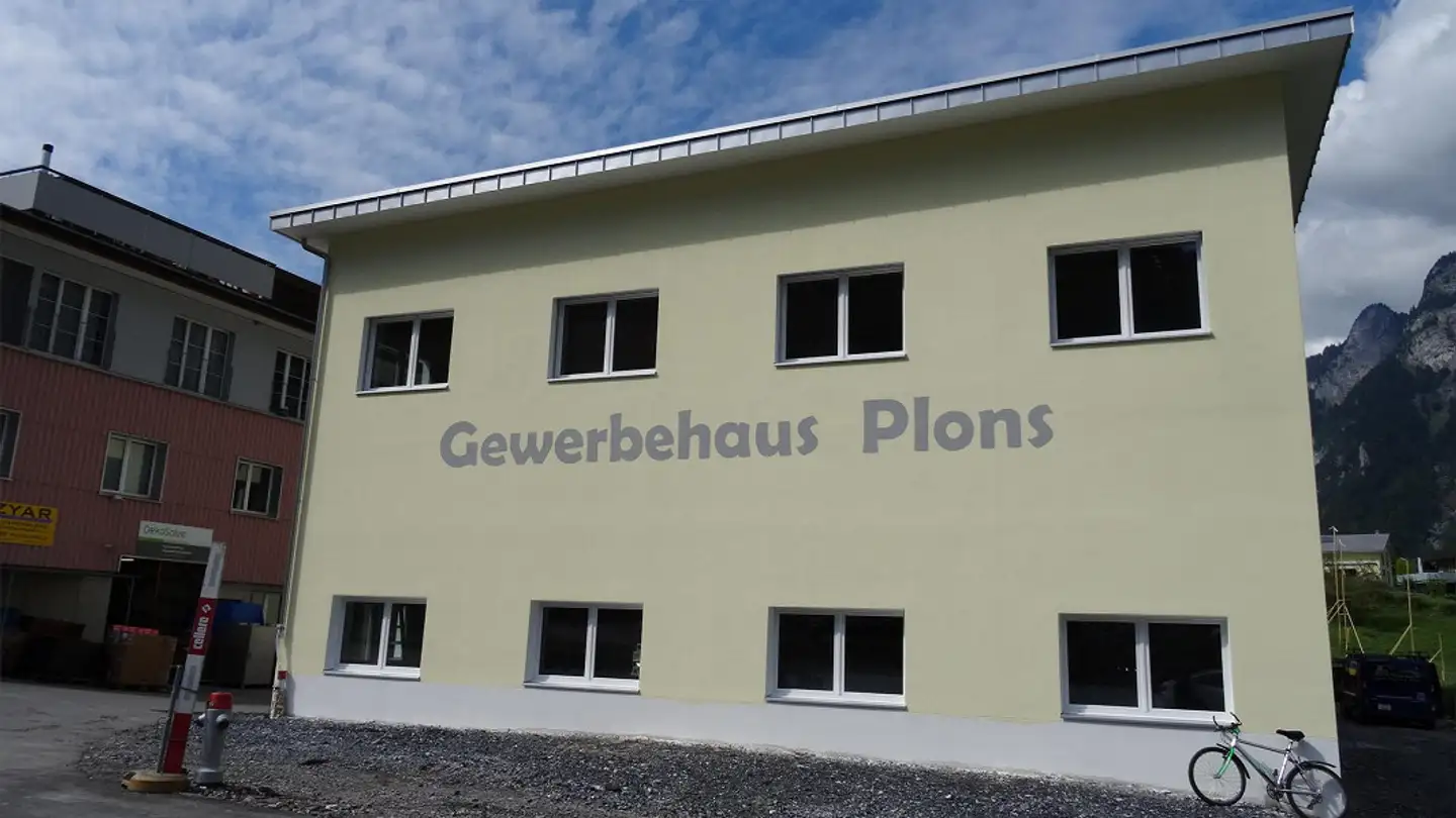 Commerciale in affitto - Schmelziweg 2a, 8889 Plons