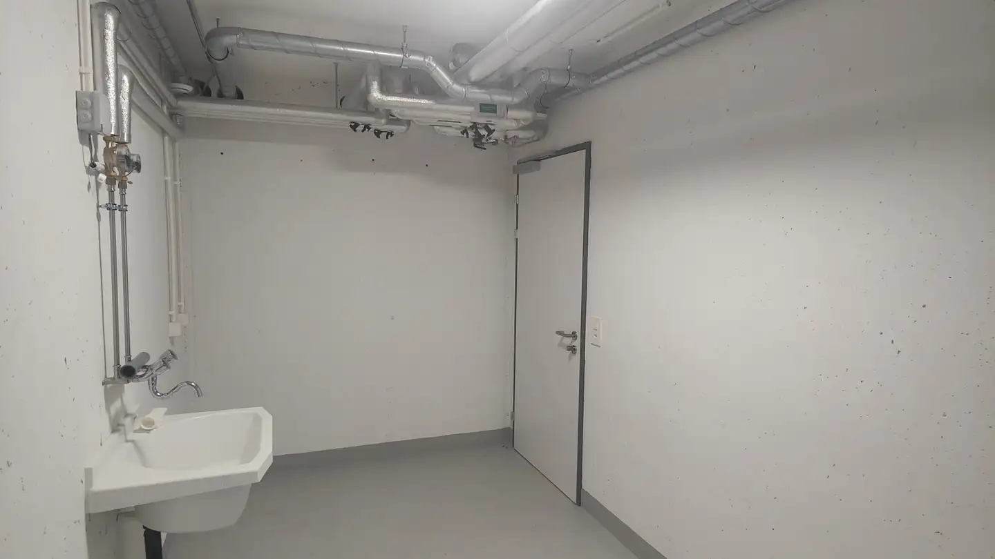 Storage space for rent - Stoffelstrasse 15, 8052 Zürich