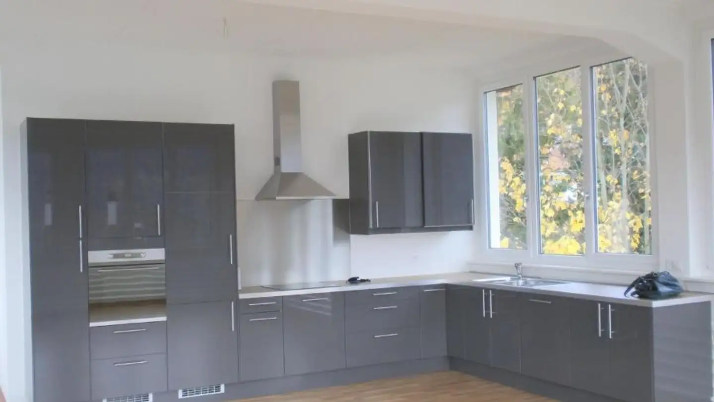 Wohnung mieten - Rue Paul-Charmillot 72, 2610 St-Imier - Foto 2