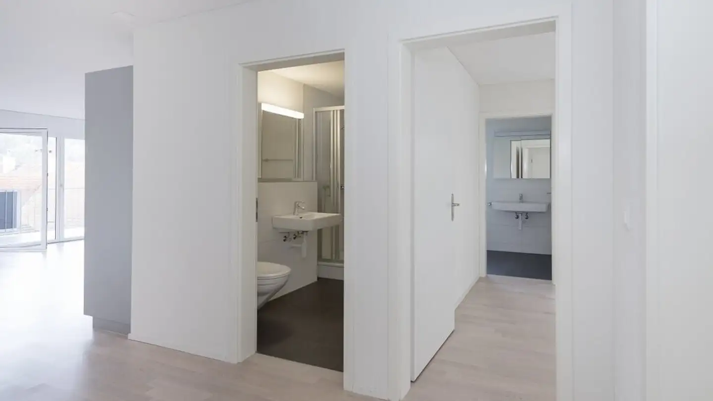 Apartment for rent - Sellenbüren, 8143 Stallikon - Photo 3