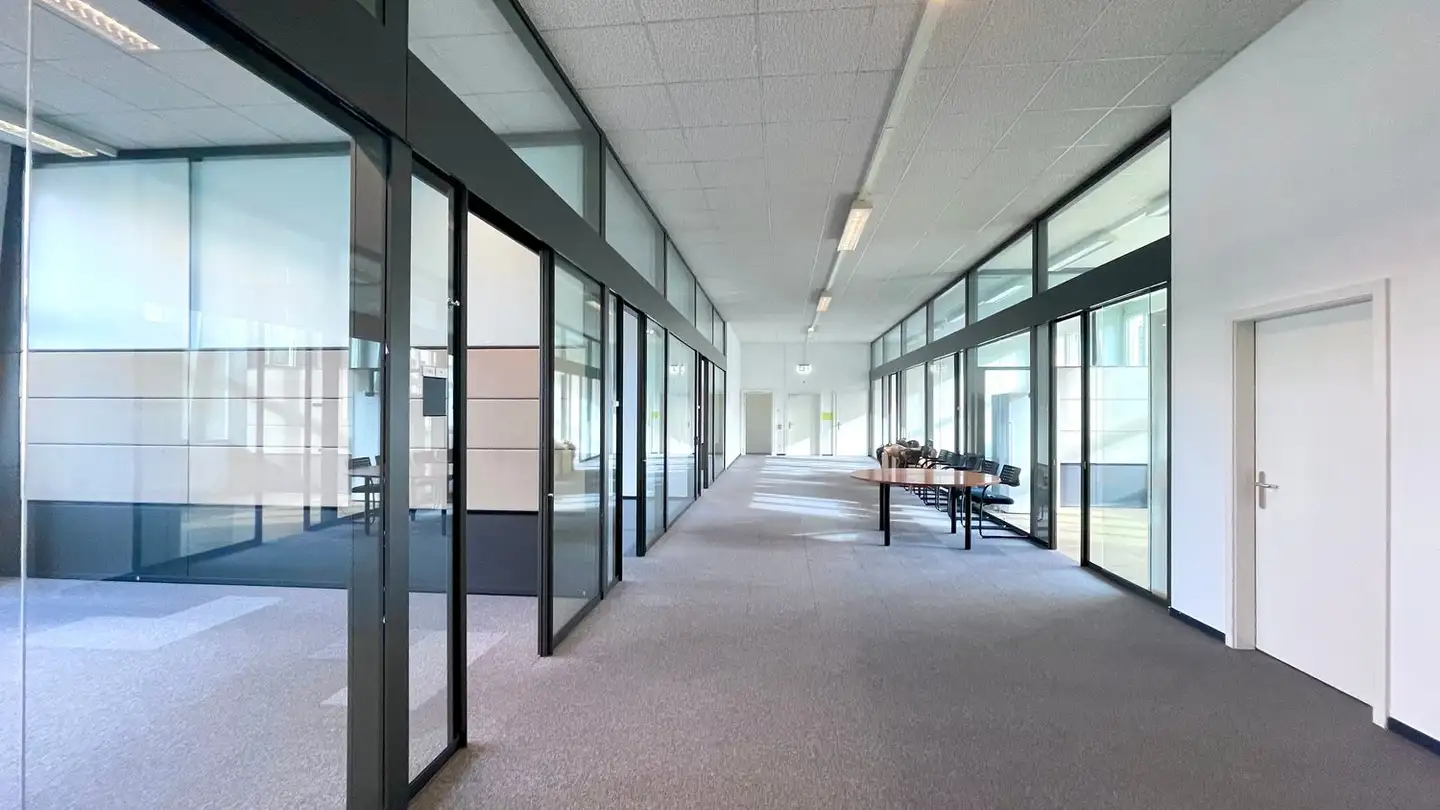 Bureau à louer - Freihofstrasse 21, 8048 Zürich