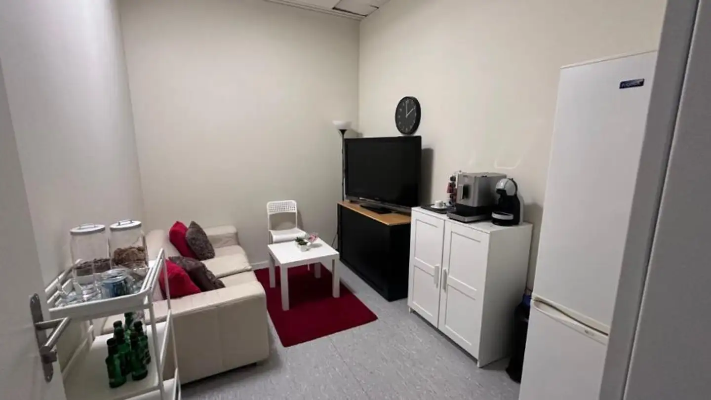 Shop for rent - Wasgenring 57, 4055 Basel - Photo 3