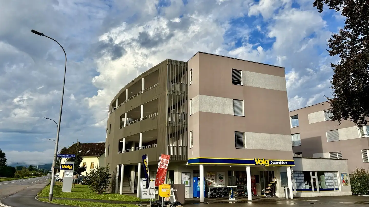 Garage individuel à louer - Walther-Bürsten-Strasse 1, 5036 Oberentfelden